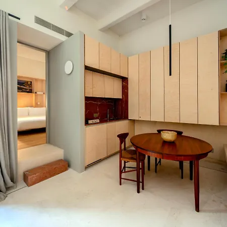 Stilla, San Lazzru 4*