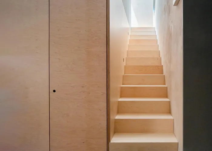 Stilla, 6, Triq San Lazzru