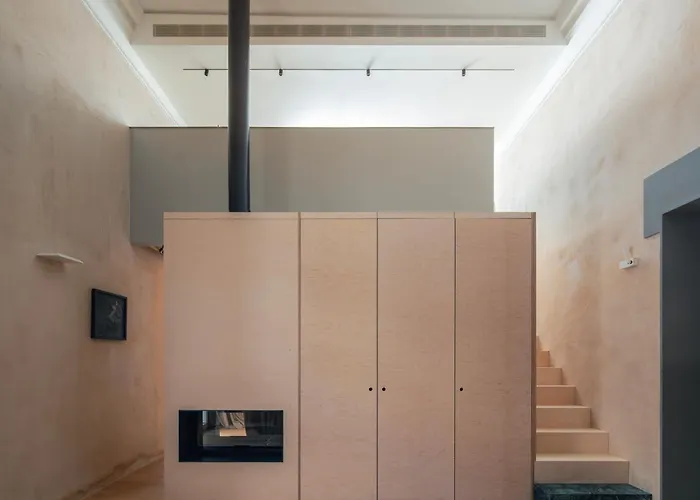 Stilla, 6, Triq San Lazzru